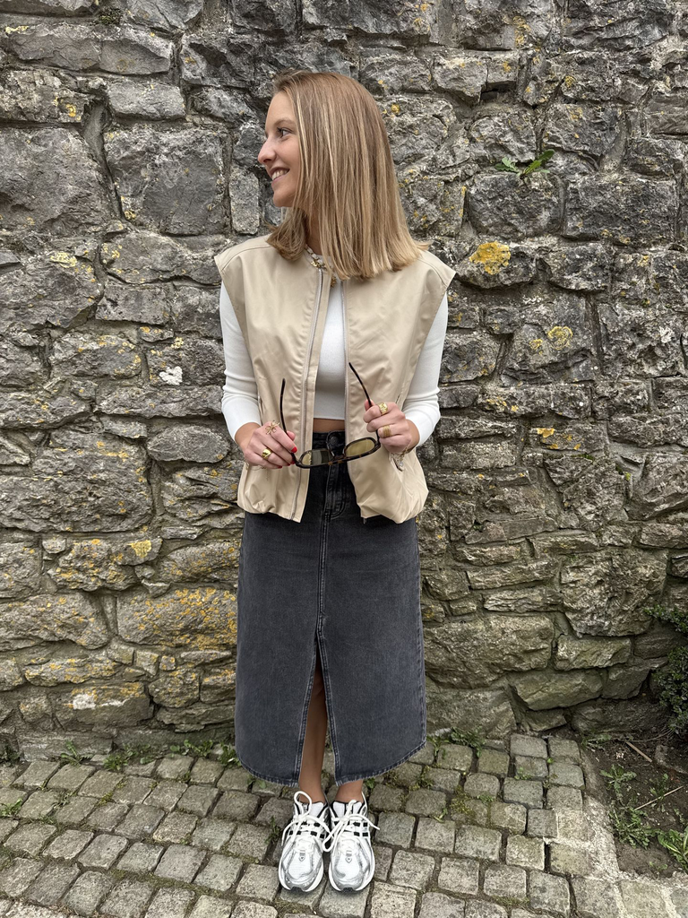  VESTE SANS MANCHES LEXIE - BEIGE3.webp