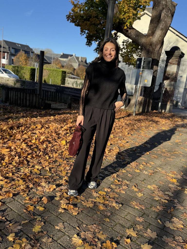 Pull Cécilia - Noir7.webp