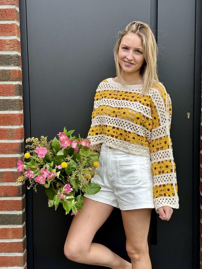PULL EN CROCHET LORINE - JAUNE 4.webp