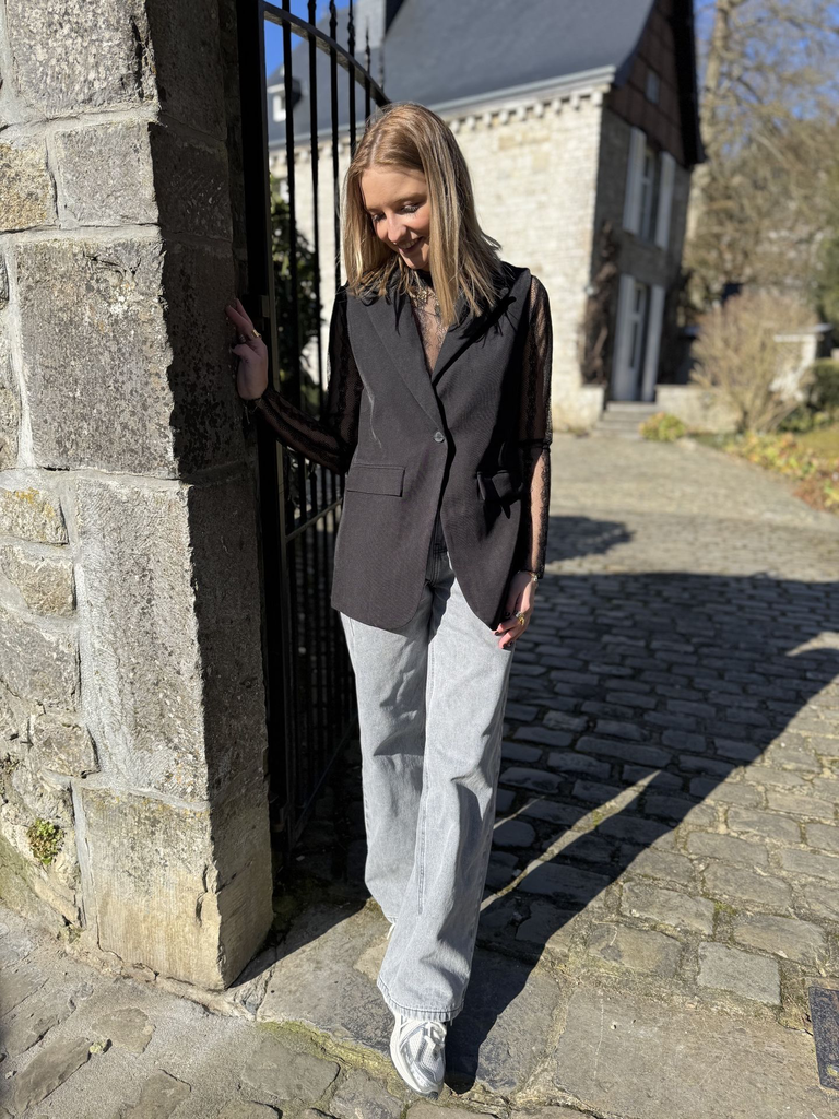 BLAZER SANS MANCHES ANNIE - NOIR3.webp